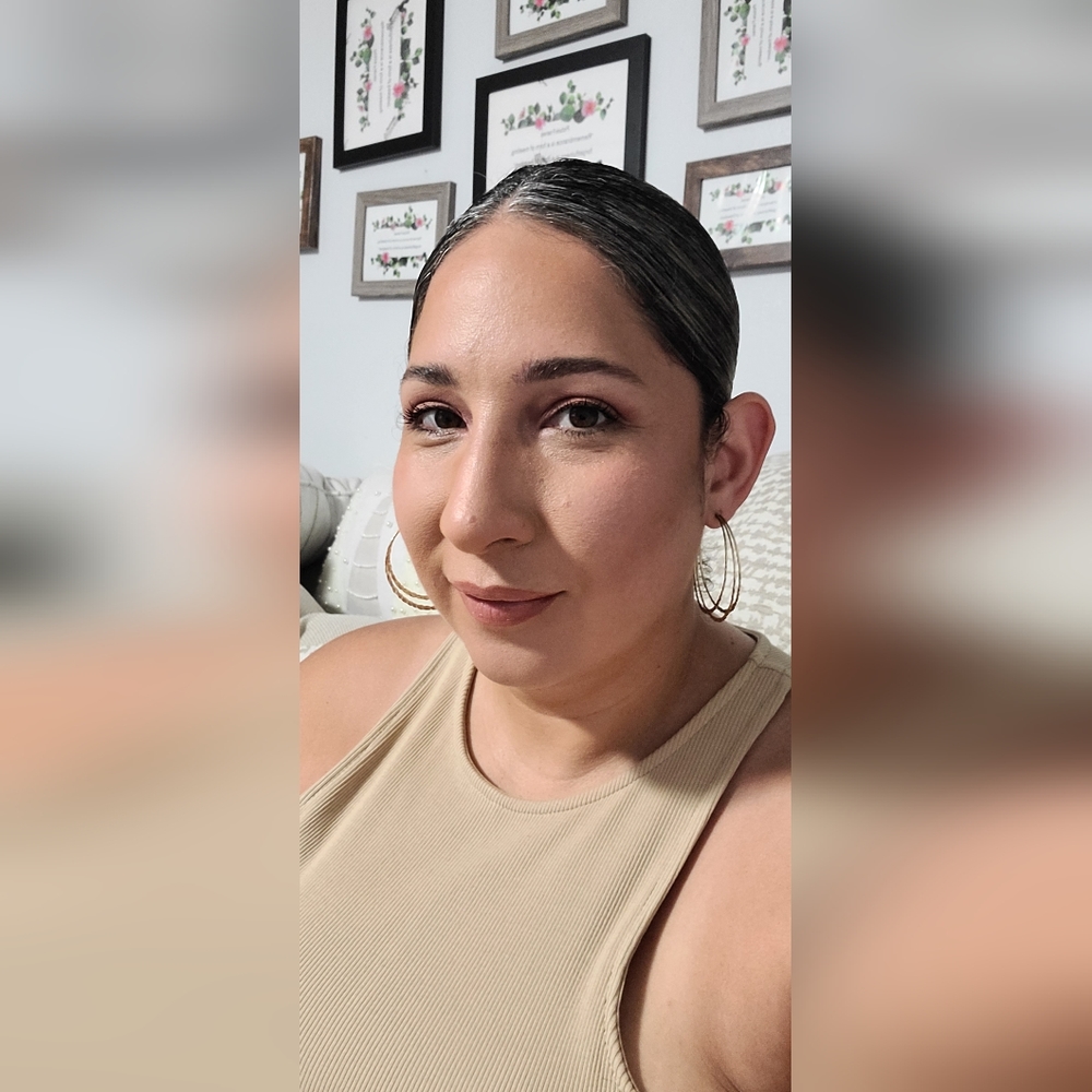 Meet your Posher, Christina